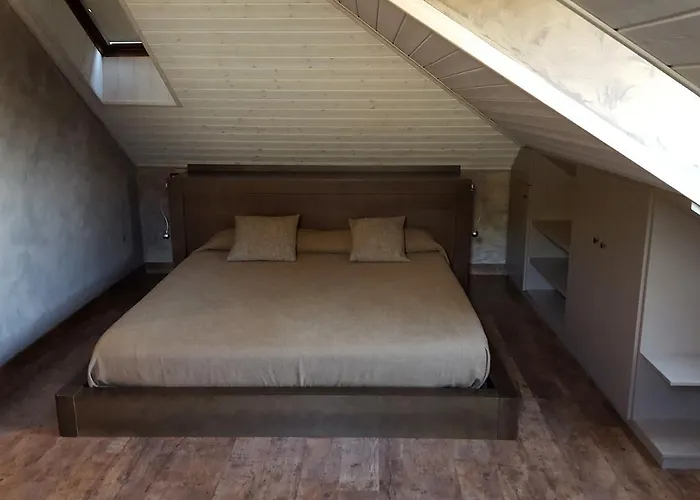 Rural La Casa Del Peregrino Värdshus El Acebo de San Miguel